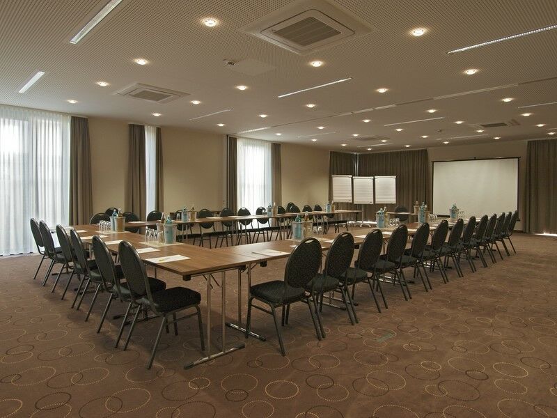 Hotel Bacchus Bensheim Esterno foto